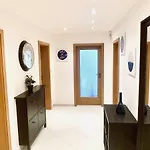 Appartement Art Garden Towers Praag