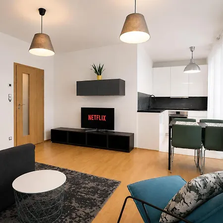 Apartament Art Garden Towers Praga