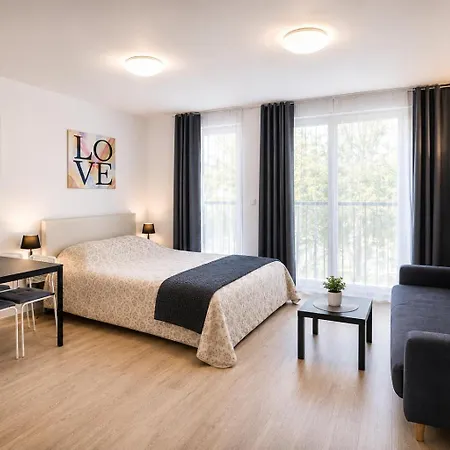 Art Garden Towers Apartament Praga
