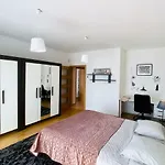 Art Garden Towers Apartment