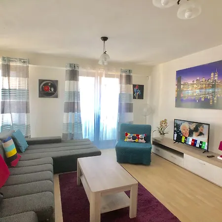 Apartment Art Garden Towers *